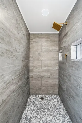 $399,900 | 8200 Foothill Road South, Cottage Grove, MN 55016