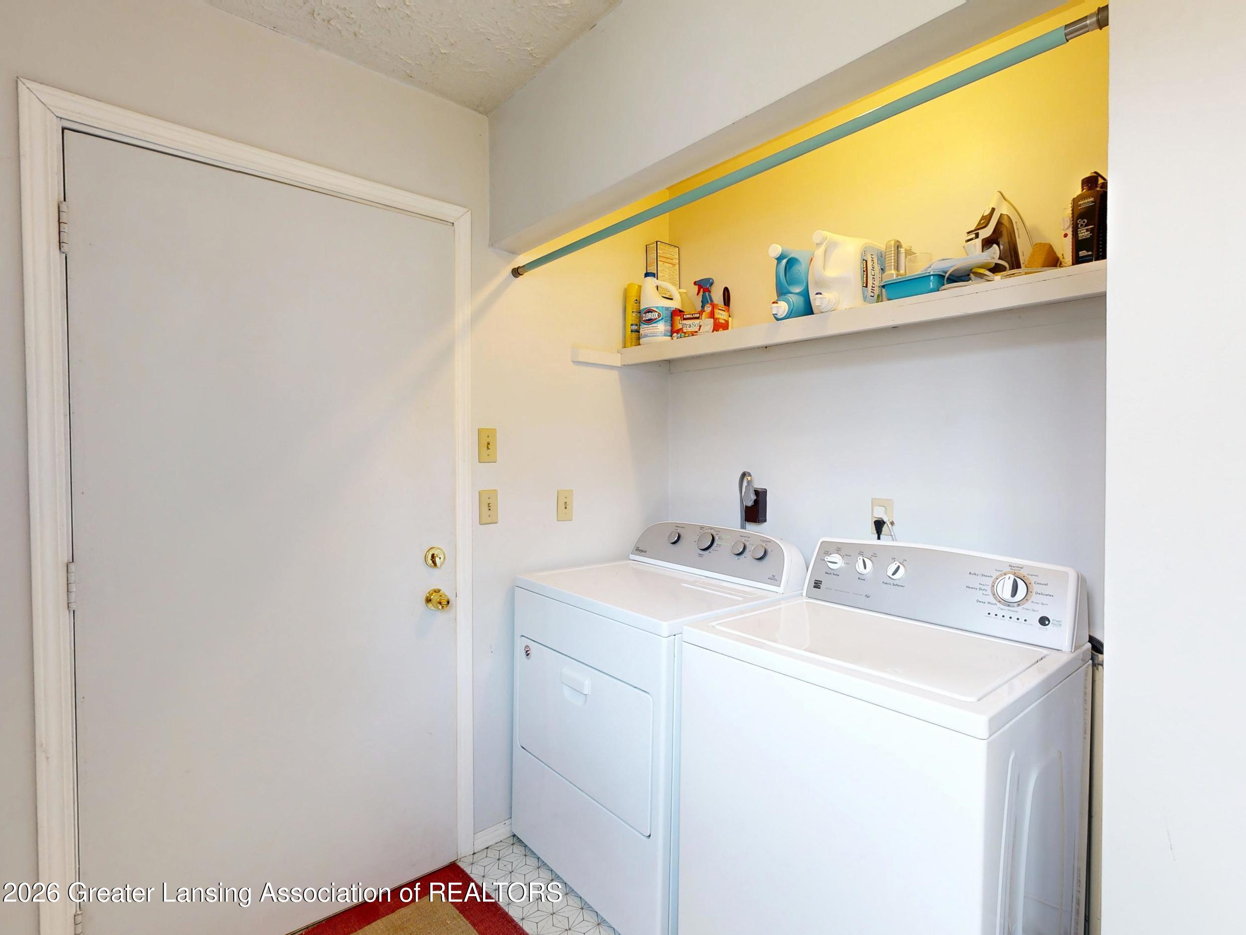 2409 Alpha Street Lansing, MI 48910 - Photo 14 of 46 Laundry