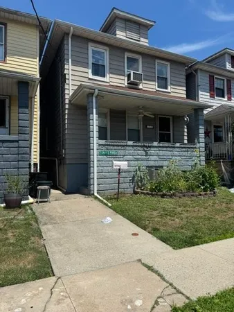 $699,000 | 172 Centre Avenue, Secaucus, NJ 07094