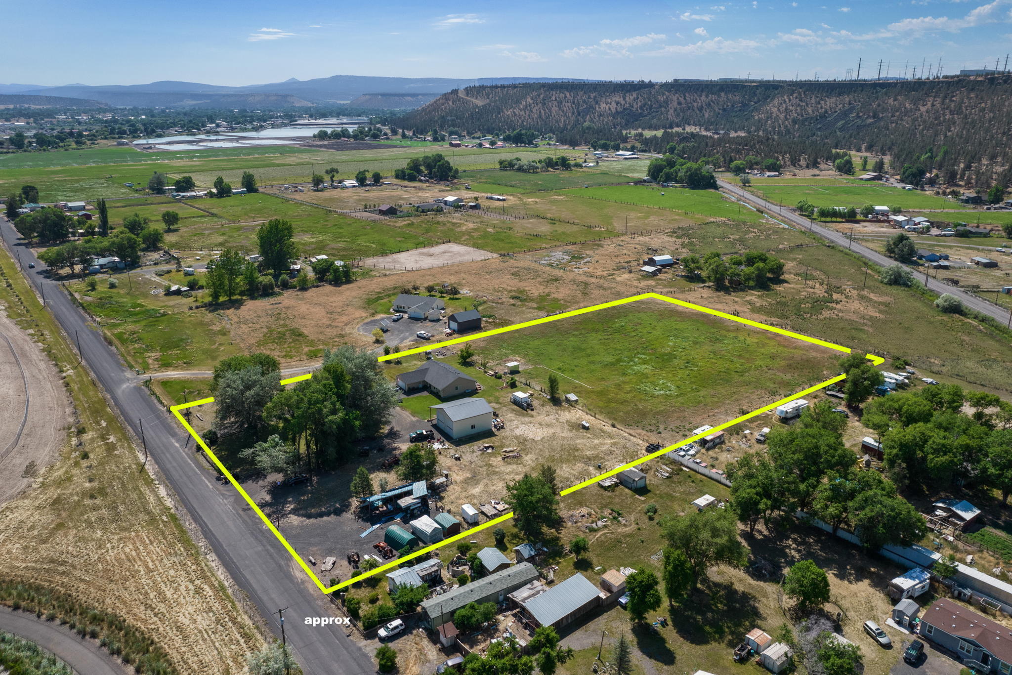 3902 Rimrock Acres Loop Prineville, OR 97754 - Photo 30 of 38 2022_07_12_3902_rimrock_acres_loop-12
