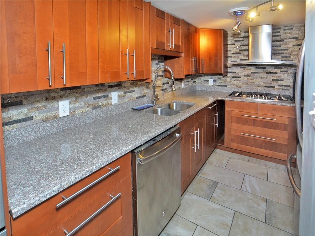 1091 Milltown Road Pittsburgh, PA 15235 - Photo 2 of 20 Gallery Image 2