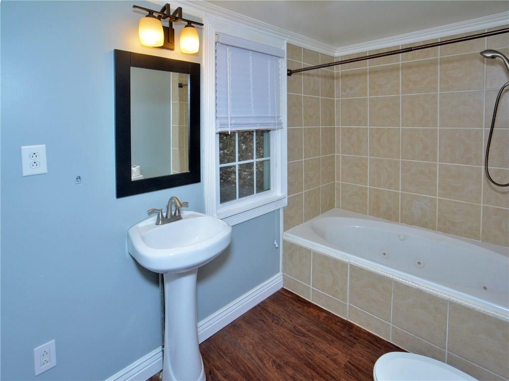 1091 Milltown Road Pittsburgh, PA 15235 - Photo 16 of 20 Gallery Image 16