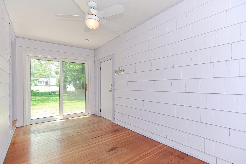 36 Croydon Road Framingham, MA 01702 - Photo 23 of 28 Gallery Image 23