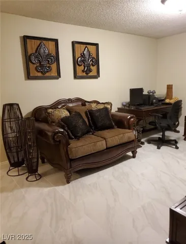 $1,400 | 5729 Smoke Ranch Road, Unit C, Las Vegas, NV 89108