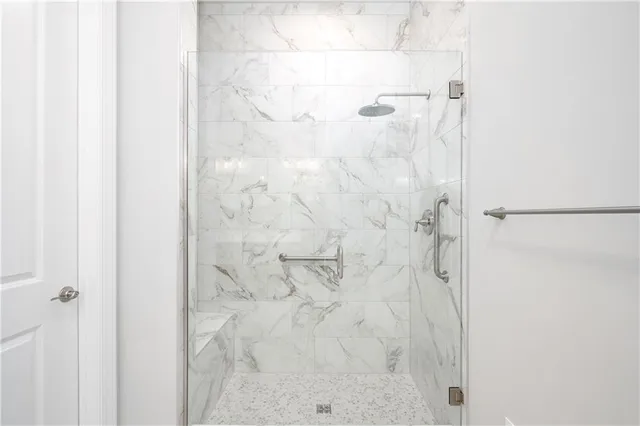 $749,990 | 4027 Evilyn Drive, Baden, PA 15005