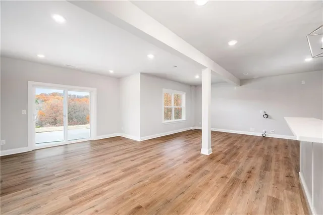 $749,990 | 4027 Evilyn Drive, Baden, PA 15005