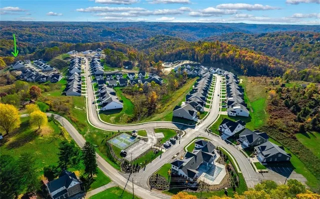 $749,990 | 4027 Evilyn Drive, Baden, PA 15005