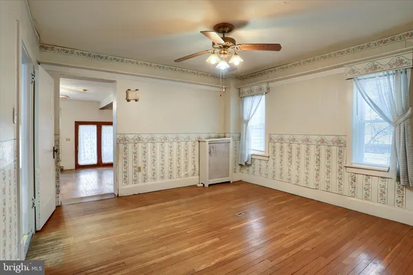 $268,000 | 301 Swan Street, Harrisburg, PA 17111