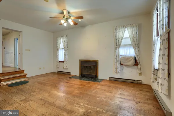 $268,000 | 301 Swan Street, Harrisburg, PA 17111