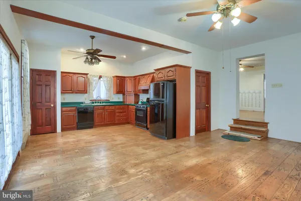 $268,000 | 301 Swan Street, Harrisburg, PA 17111