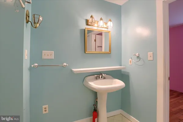 $268,000 | 301 Swan Street, Harrisburg, PA 17111