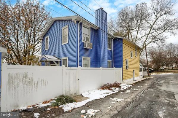 $268,000 | 301 Swan Street, Harrisburg, PA 17111