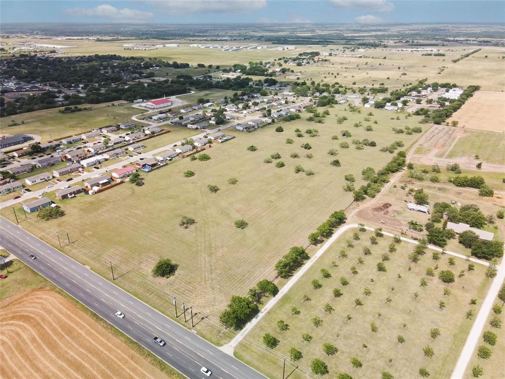 2209 North Nolan River Road Cleburne, TX 76033 - Photo 9 of 15