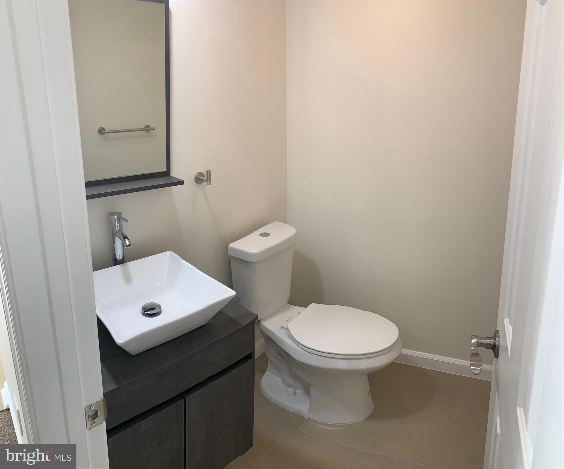 3202 Kelox Road Baltimore, MD 21207 - Photo 15 of 68 main lvl powder rm