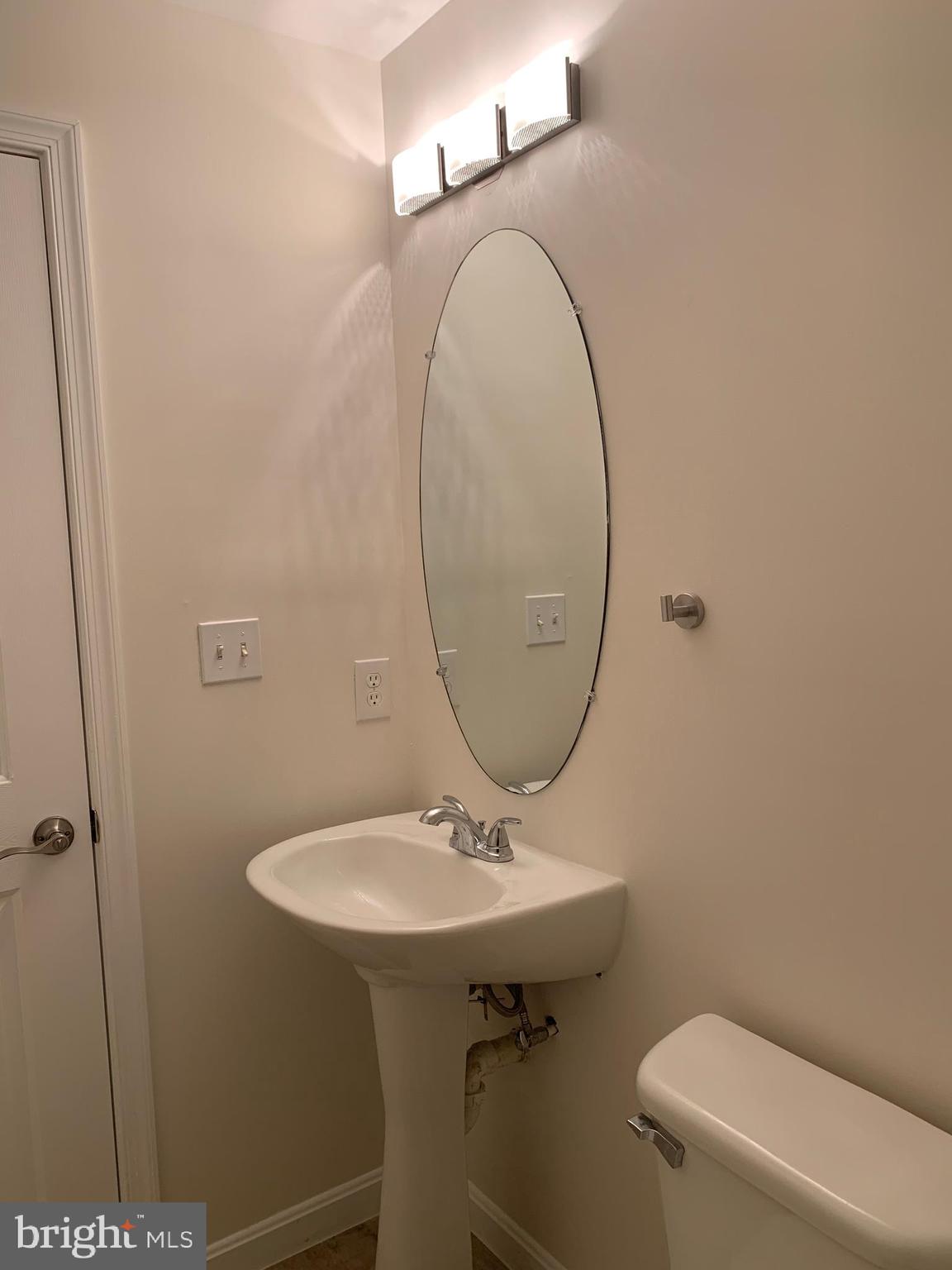 3202 Kelox Road Baltimore, MD 21207 - Photo 57 of 68 Lower lvl Powder Bath view 4