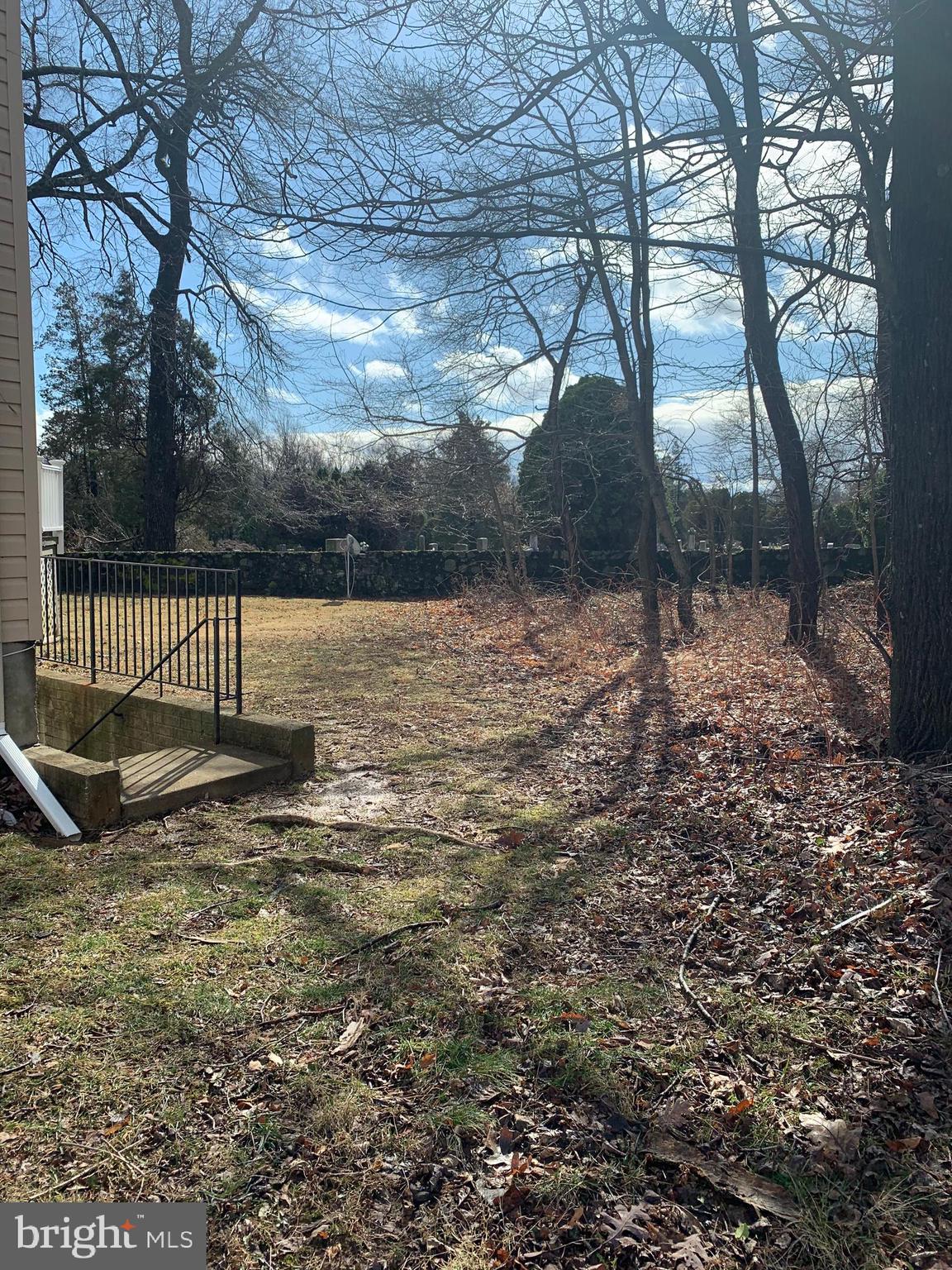 3202 Kelox Road Baltimore, MD 21207 - Photo 63 of 68 Backyard view 1