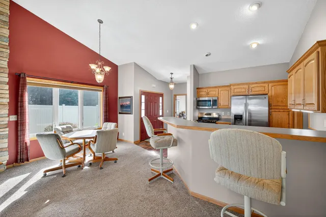 $275,000 | 13471 Pine View Lane, Lindstrom, MN 55045