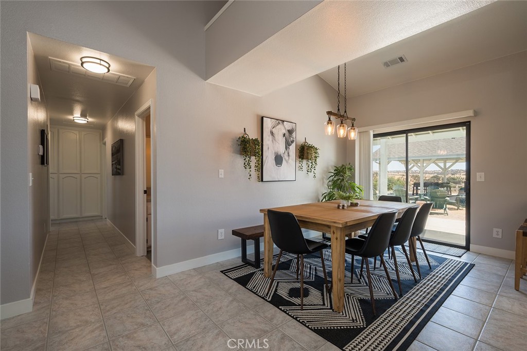 5602 Prancing Deer Road Paso Robles, CA 93446 - Photo 16 of 75