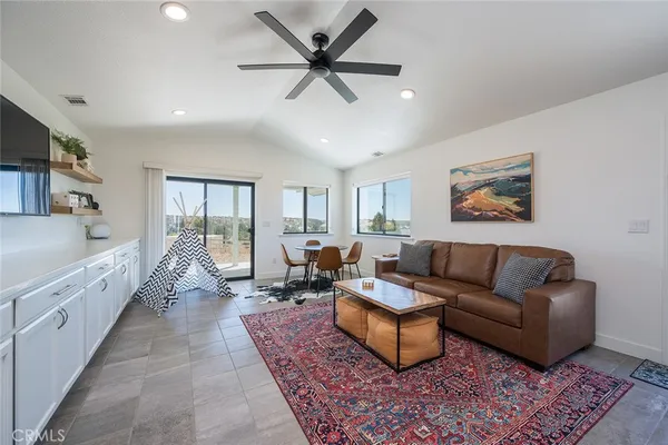 $975,000 | 5602 Prancing Deer Road, Paso Robles, CA 93446