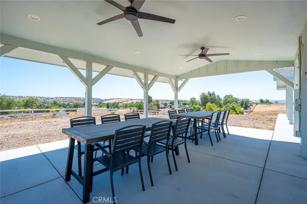 $975,000 | 5602 Prancing Deer Road, Paso Robles, CA 93446