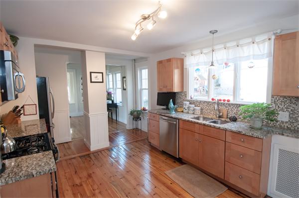 112 Morningside Road Worcester, MA 01602 - Photo 9 of 27