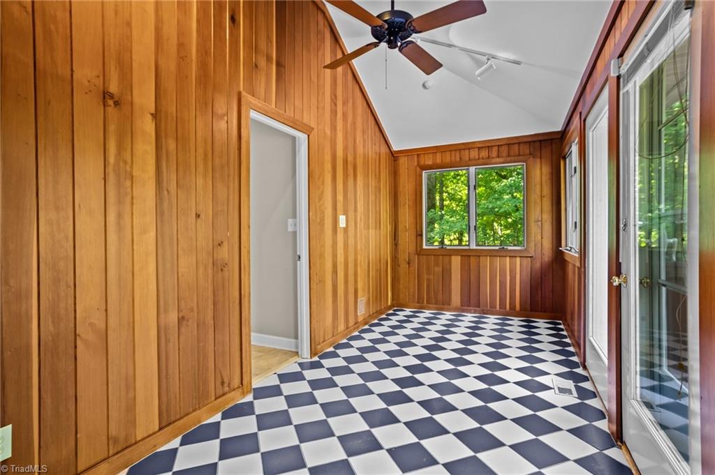 4000 River Ridge Road Pfafftown, NC 27040 - Photo 20 of 46 Gallery Image 20