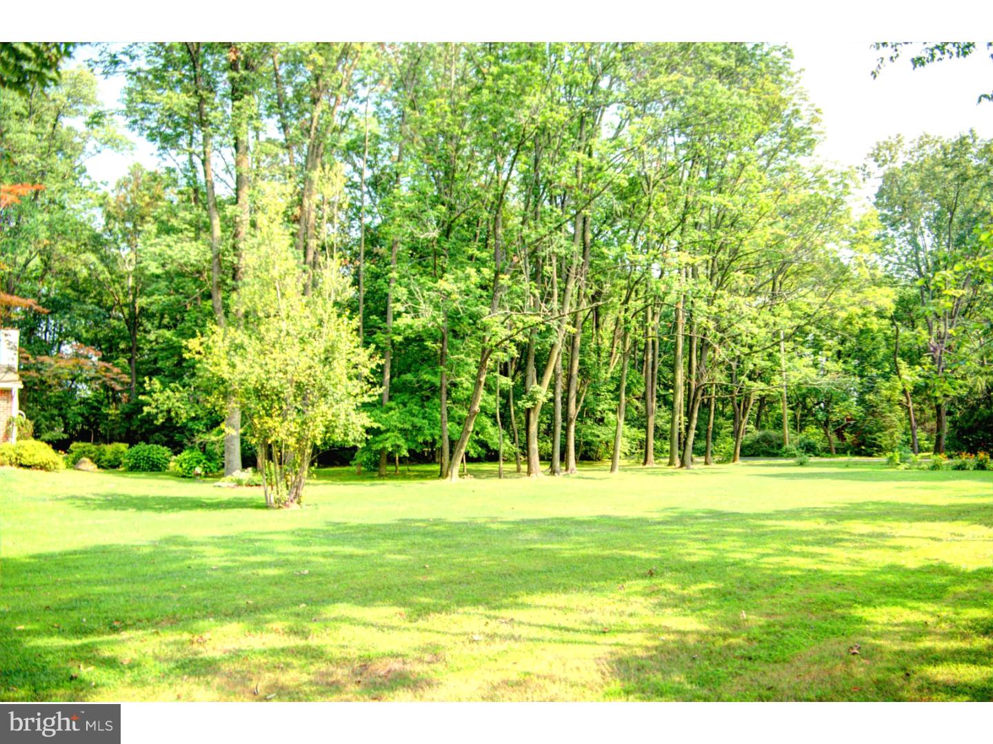 144 Wambold Road Green Lane, PA 18054 - Photo 20 of 22 Side Yard