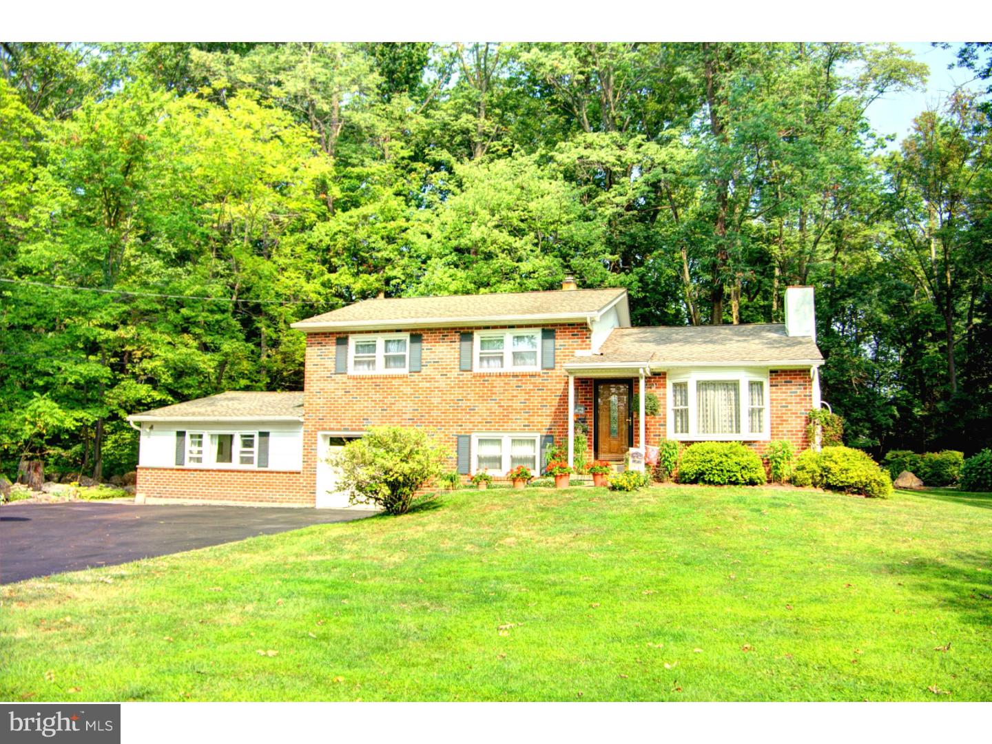 144 Wambold Road Green Lane, PA 18054 - Photo 22 of 22 Exterior Front