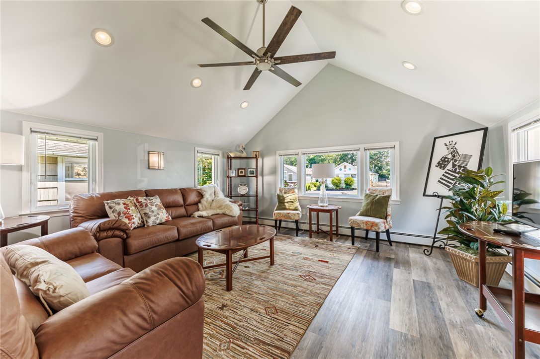 17 Bateau Terrace Irondequoit, NY 14617 - Photo 7 of 36 Gallery Image 7