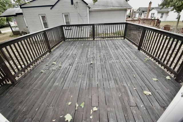 $279,999 | 1914 Elim Avenue, Zion, IL 60099