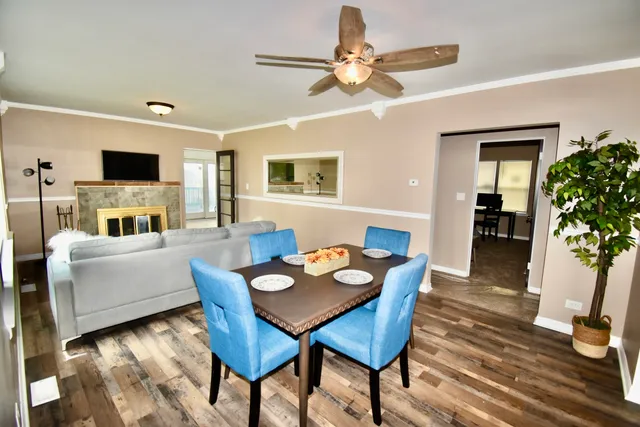 $279,999 | 1914 Elim Avenue, Zion, IL 60099