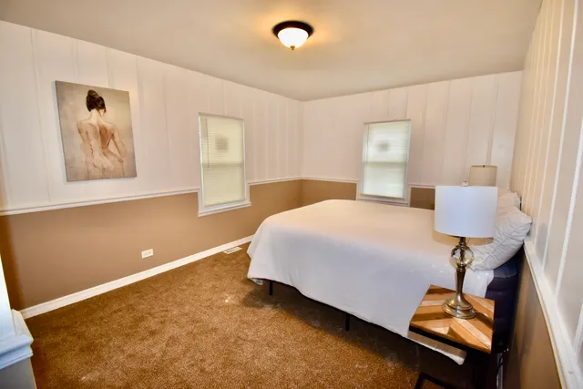 $279,999 | 1914 Elim Avenue, Zion, IL 60099