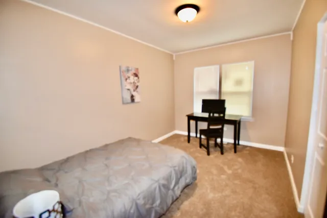 $279,999 | 1914 Elim Avenue, Zion, IL 60099