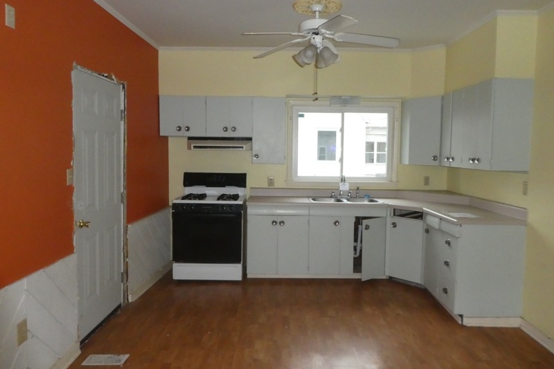 827 Henrietta Street Springfield, IL 62704 - Photo 10 of 23 Gallery Image 10