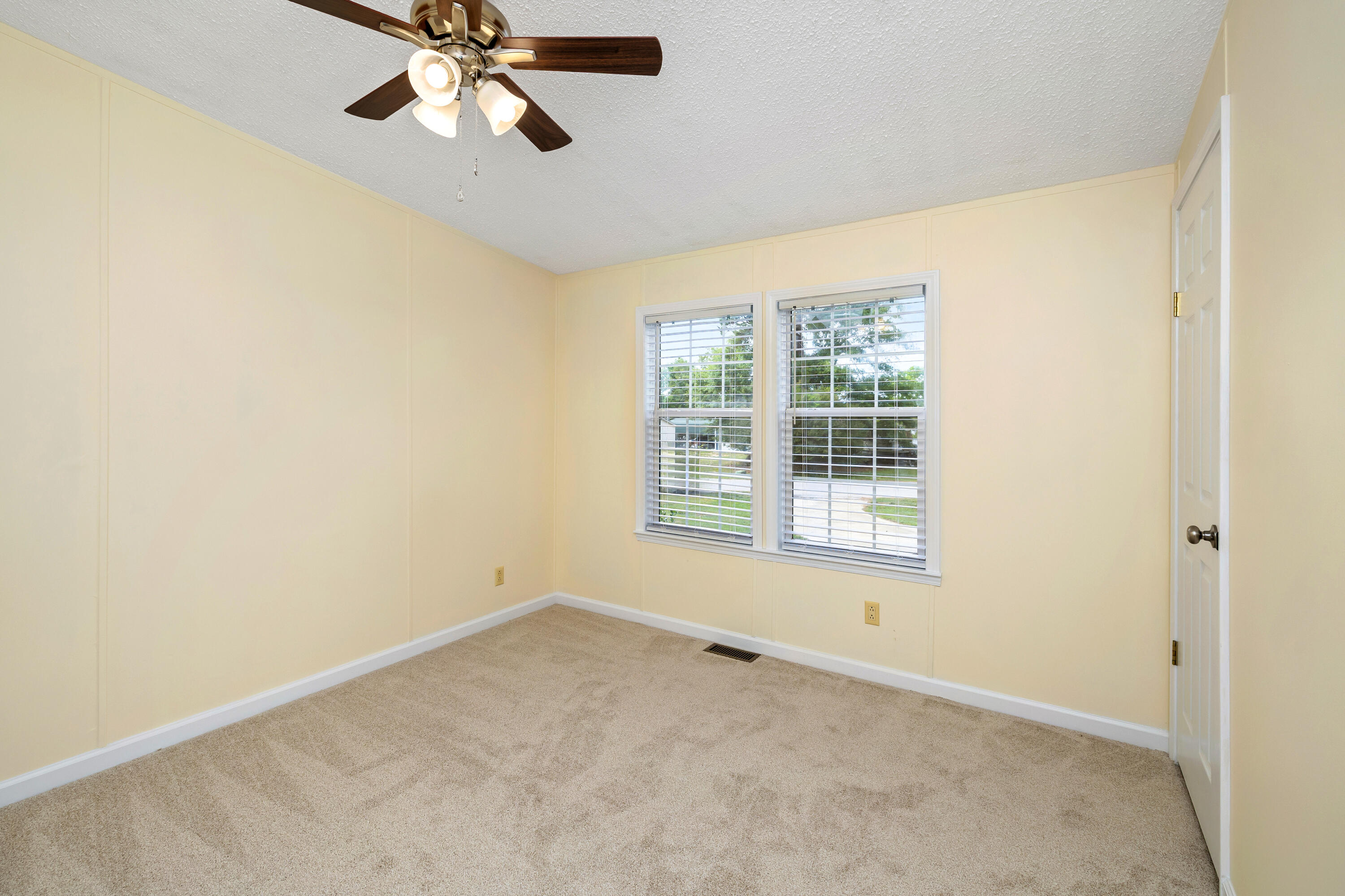 1057 Limerick Lane Manning, SC 29102 - Photo 36 of 38 50