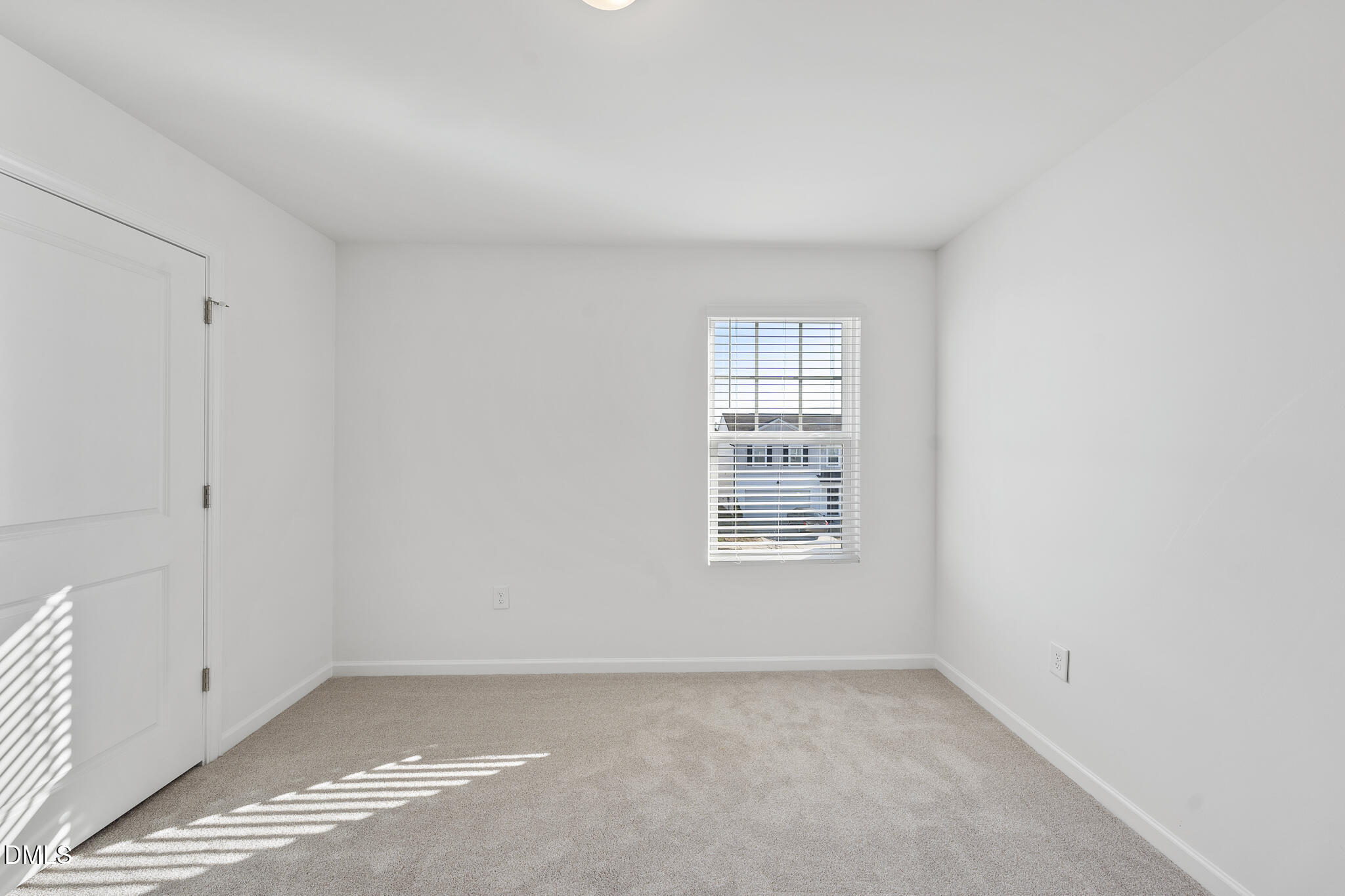 3517 Strawberry Patch Row Raleigh, NC 27604 - Photo 20 of 44 DSC06371