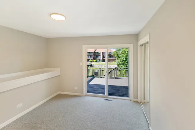 $359,700 | 19520 Lake Lynwood Drive, Lynwood, IL 60411