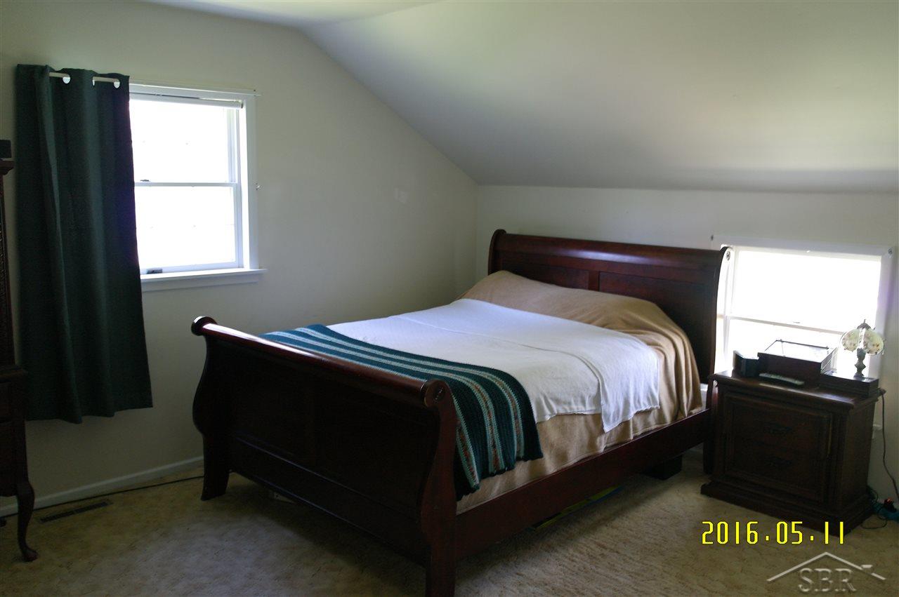 1007 Vance Road Midland, MI 48640 - Photo 18 of 21 31290572-17.JPG