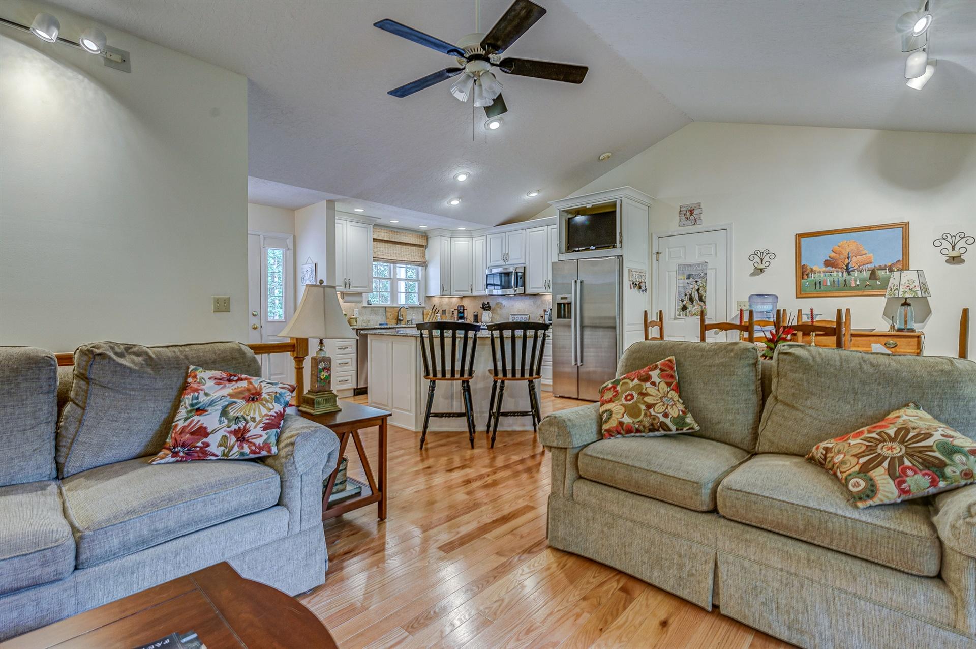 111 Woodley Road Moneta, VA 24121 - Photo 13 of 54 13-111 Woodley Rd 013