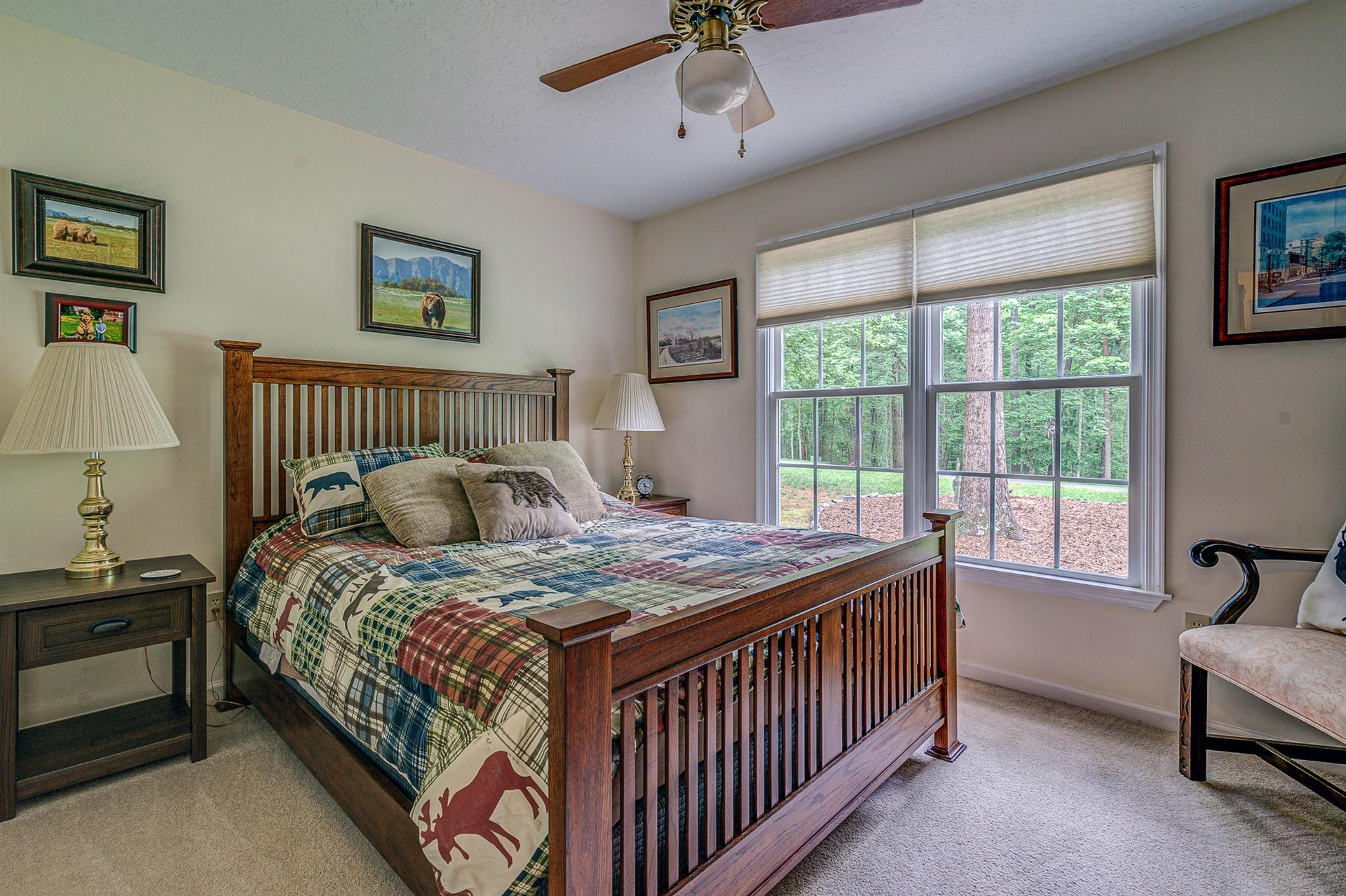 111 Woodley Road Moneta, VA 24121 - Photo 22 of 54 22-111 Woodley Rd 022