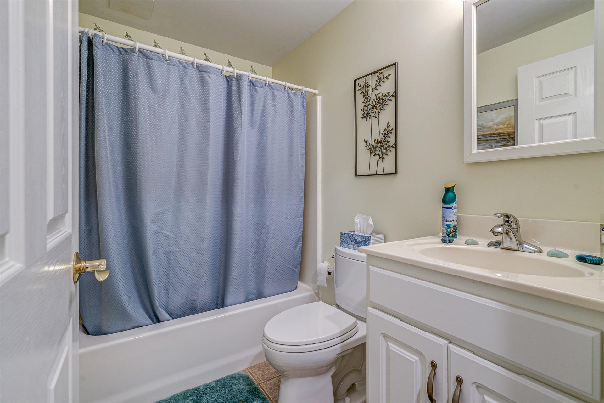 111 Woodley Road Moneta, VA 24121 - Photo 33 of 54 33-111 Woodley Rd 033
