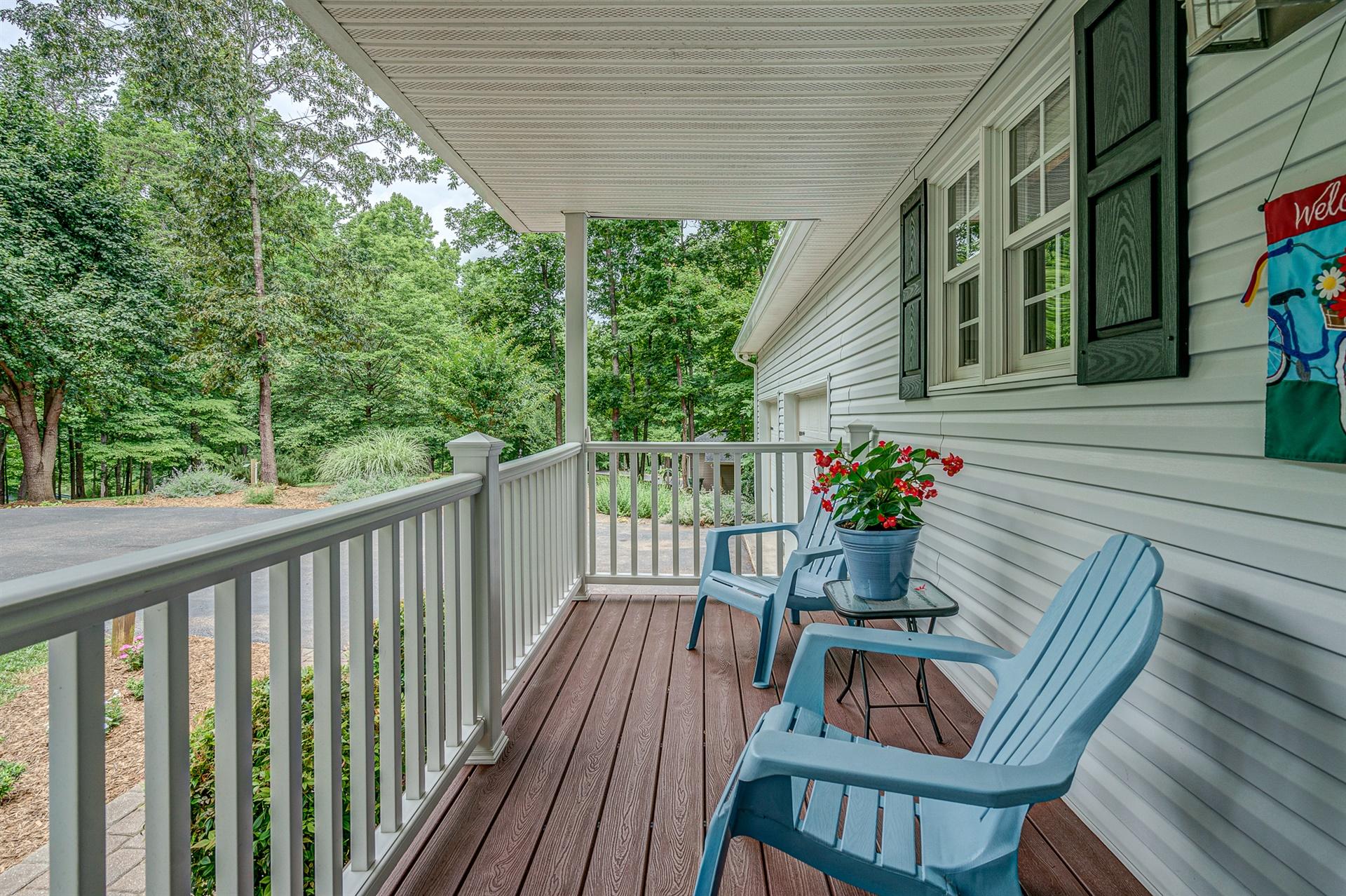 111 Woodley Road Moneta, VA 24121 - Photo 5 of 54 05-111 Woodley Rd 005