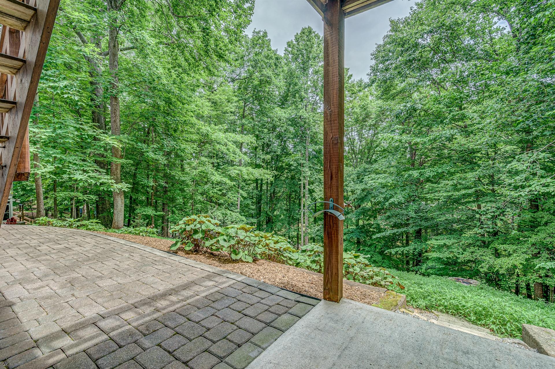 111 Woodley Road Moneta, VA 24121 - Photo 41 of 54 41-111 Woodley Rd 041
