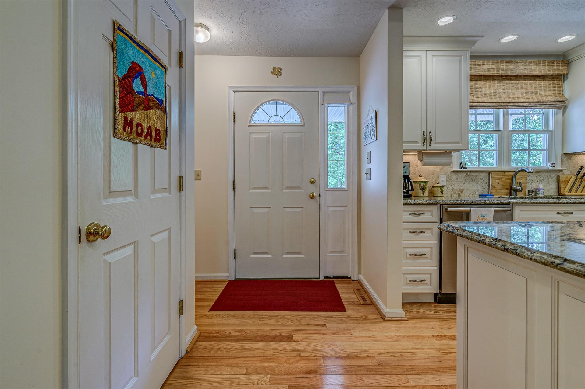 111 Woodley Road Moneta, VA 24121 - Photo 6 of 54 06-111 Woodley Rd 006