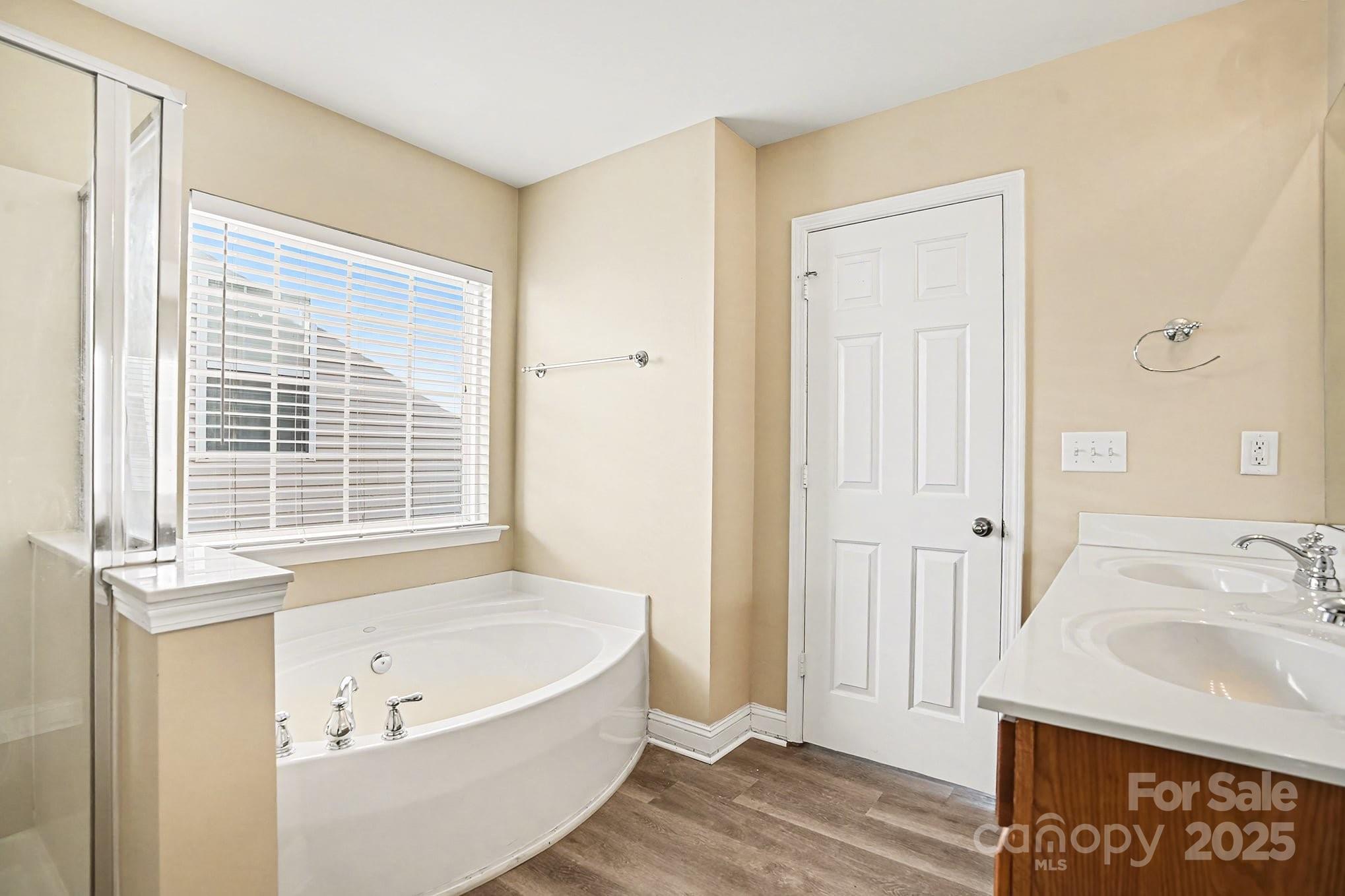 9329 Seamill Road Charlotte, NC 28278 - Photo 20 of 24