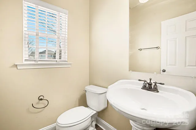 $390,000 | 9329 Seamill Road, Charlotte, NC 28278