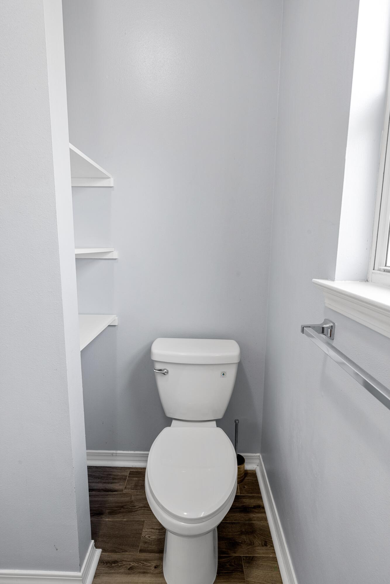 96 Trista Terrace Court Destin, FL 32541 - Photo 24 of 36 a bathroom with a toilet and a sink