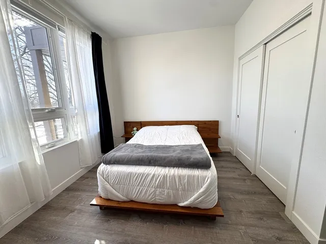 $2,600 | 302 Broadway, Unit 301, Everett, MA 02149