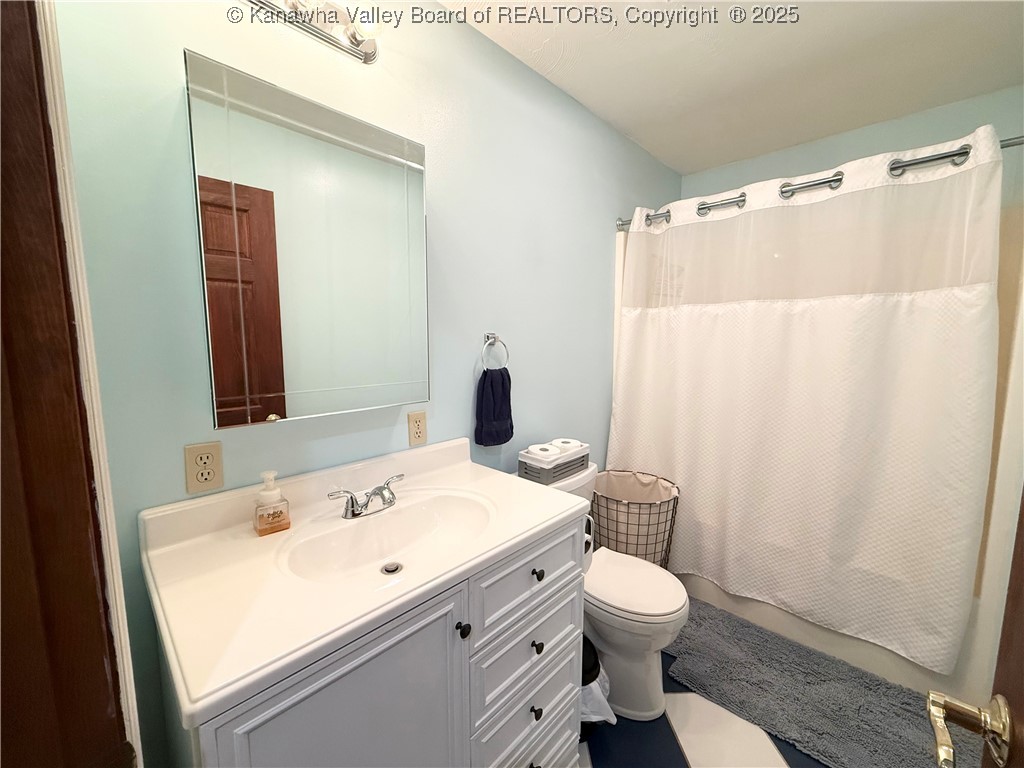 13 Tallwood Road Sod, WV 25564 - Photo 42 of 47 2'nd bath