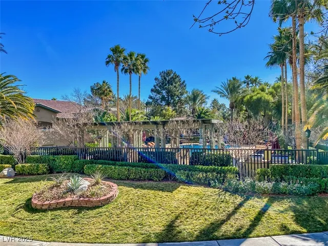 $1,783 | 1608 Cardinal Bluff Drive, Unit 103, Las Vegas, NV 89128